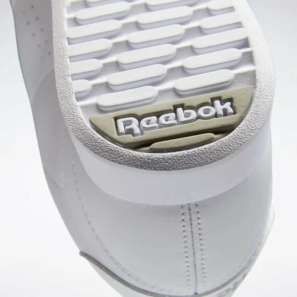 REEBOK