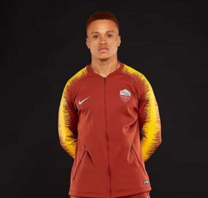 5f82431c-f7a7-48c1-be8b-97f437f073c3 nike