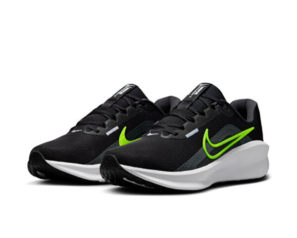 FD6454-007_3 nike